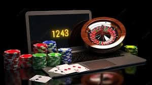 Detail senjata penembak dalam permainan Fish Hunter dan indikator kredit pemain